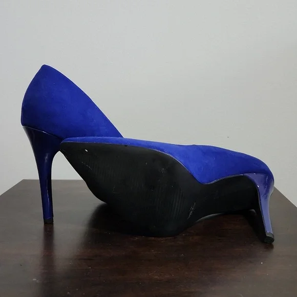 Shoes - Picture 4 of 4